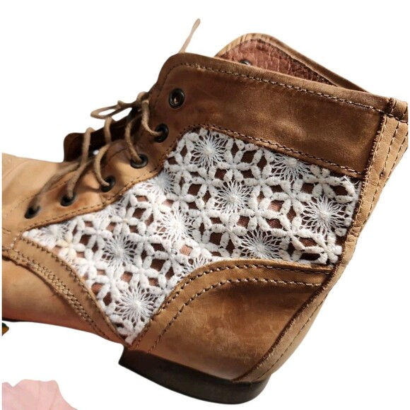 Steve Madden "Thundr-C" Cognac Brown Crochet Accent Lace Up Ankle Boots SZ 10M - Picture 5 of 8